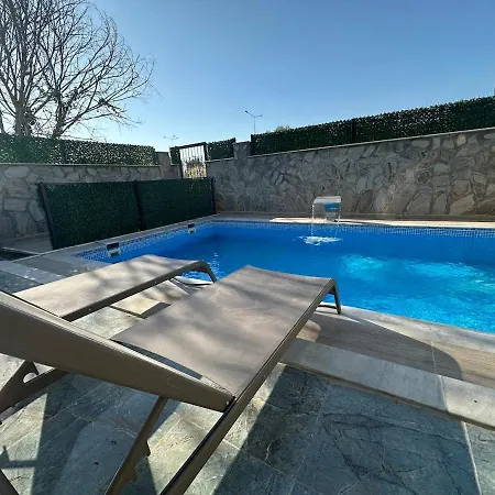 Villa With Private Pool Kusadasi
